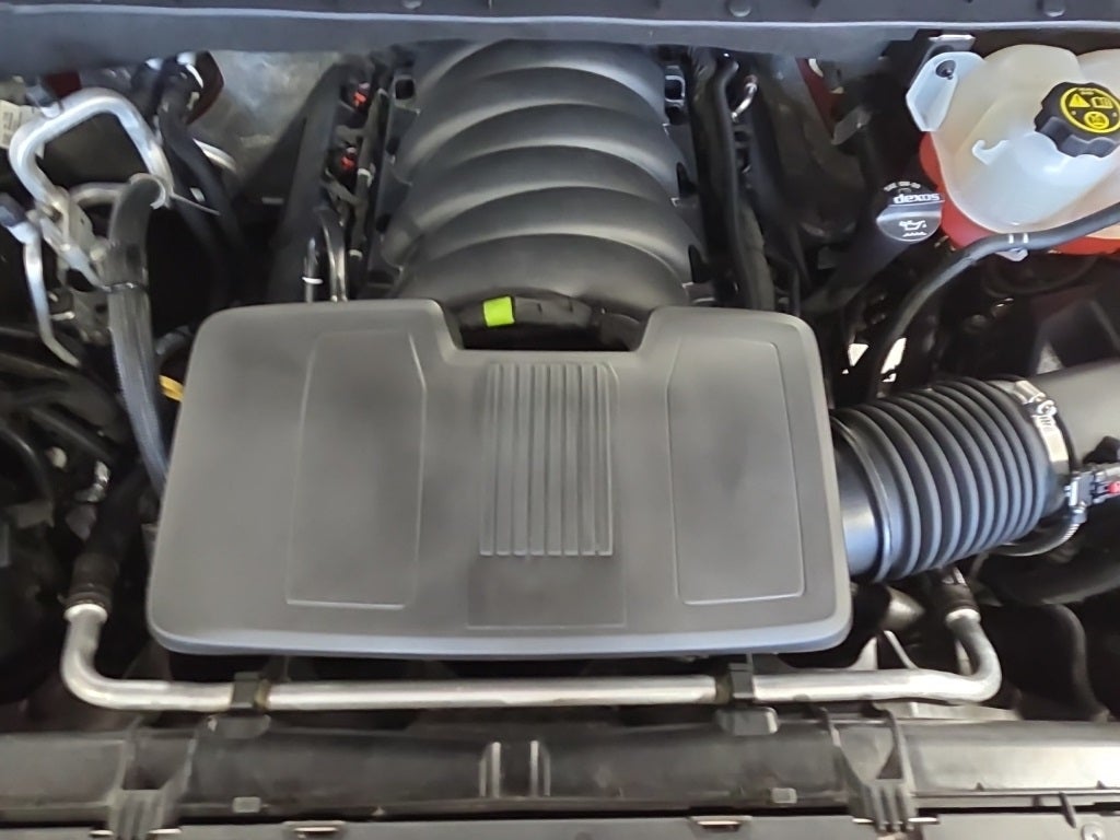 2021 Chevrolet Silverado 1500 4WD Crew Cab Short Bed RST