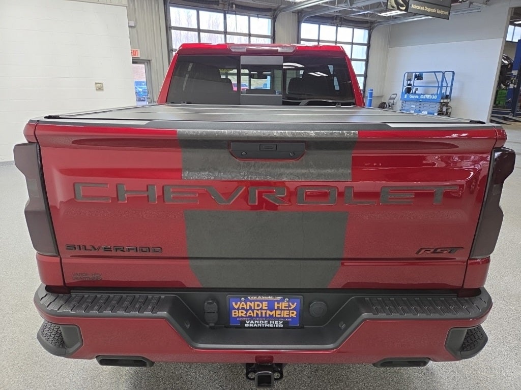 2021 Chevrolet Silverado 1500 4WD Crew Cab Short Bed RST