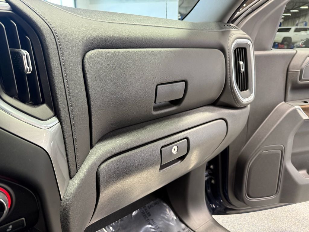 2022 Chevrolet Silverado 1500 LTD 4WD Crew Cab Short Bed RST