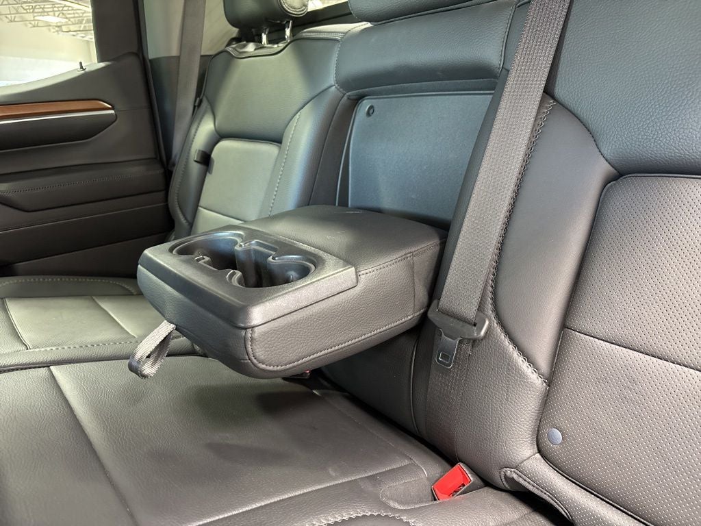 2023 GMC Sierra 1500 4WD Crew Cab Short Box Denali