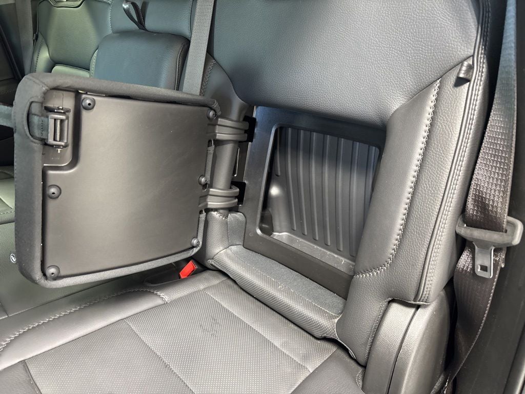 2023 GMC Sierra 1500 4WD Crew Cab Short Box Denali