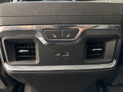 2023 GMC Sierra 1500 4WD Crew Cab Short Box Denali