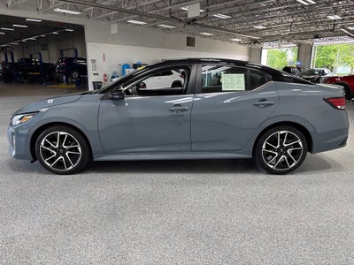 2024 Nissan Sentra SR Xtronic CVT