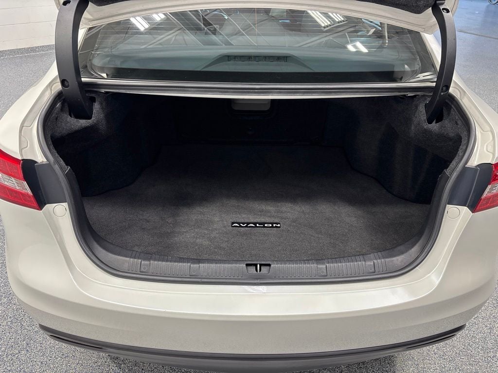 2015 Toyota Avalon XLE Premium