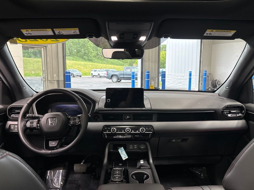2025 Honda Pilot Black Edition