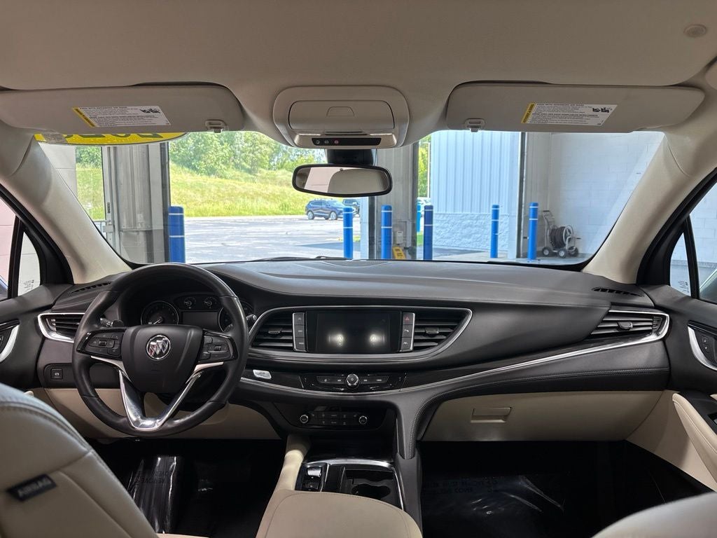 2023 Buick Enclave Essence AWD