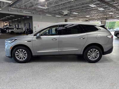 2023 Buick Enclave Essence AWD