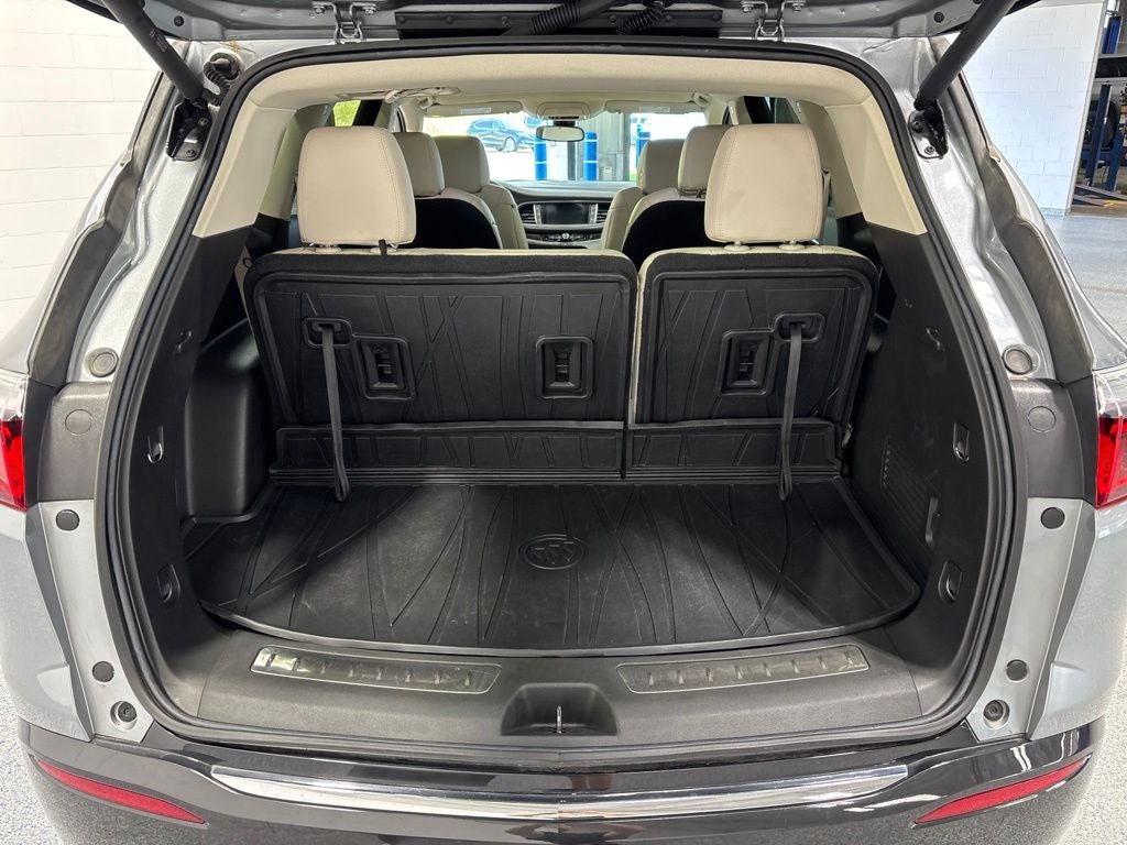 2023 Buick Enclave Essence AWD
