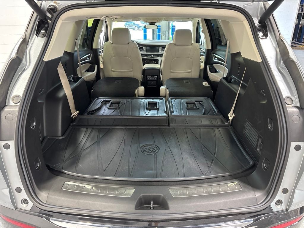 2023 Buick Enclave Essence AWD