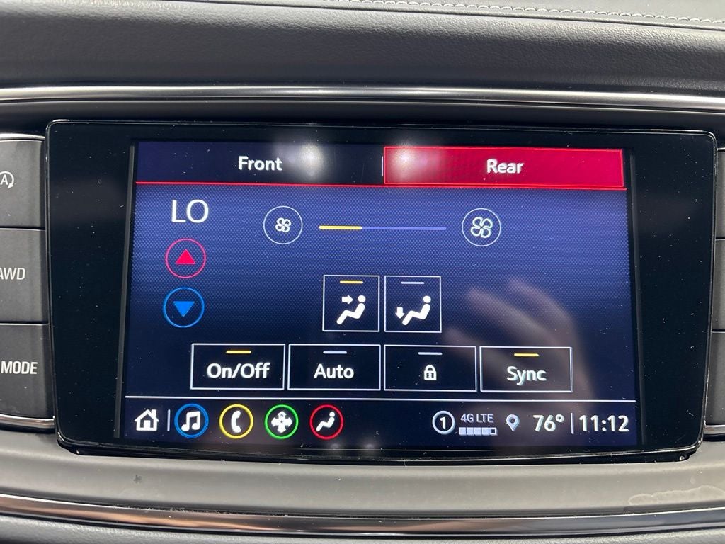 2023 Buick Enclave Essence AWD