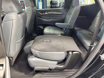 2023 Buick Enclave Essence AWD