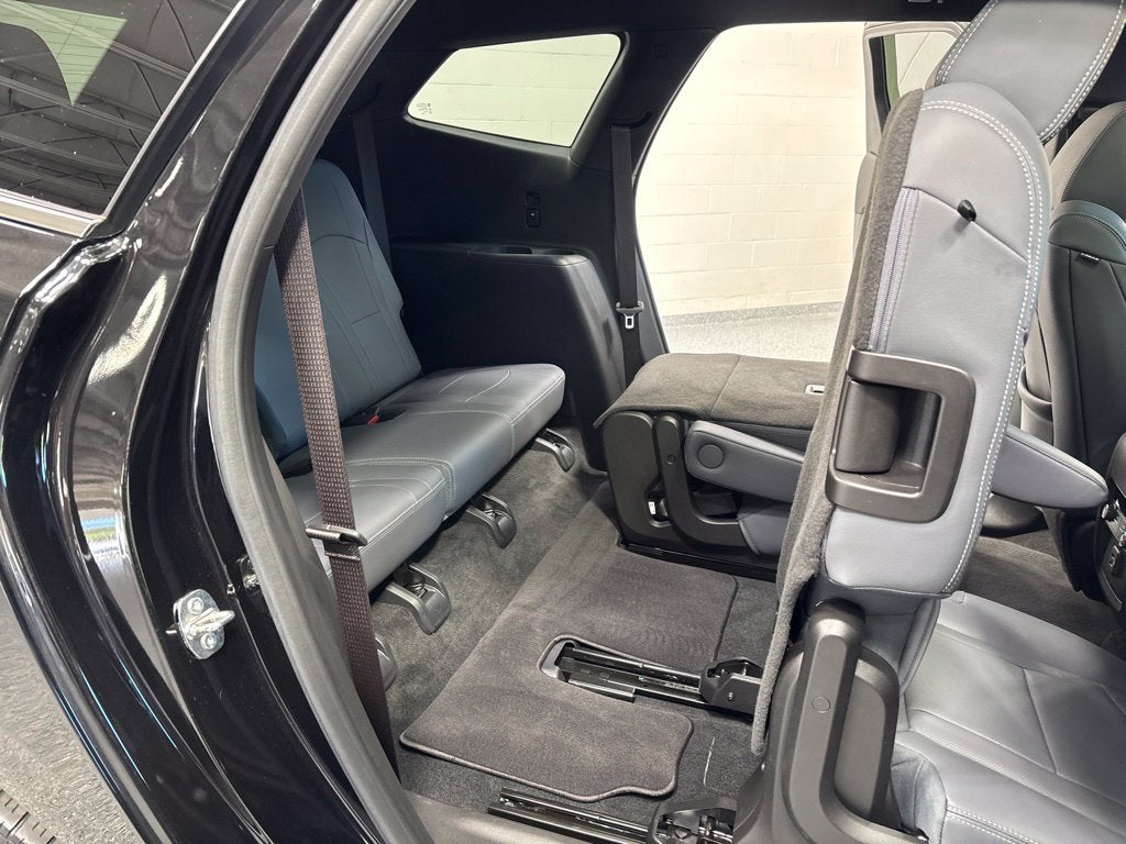 2023 Buick Enclave Essence AWD