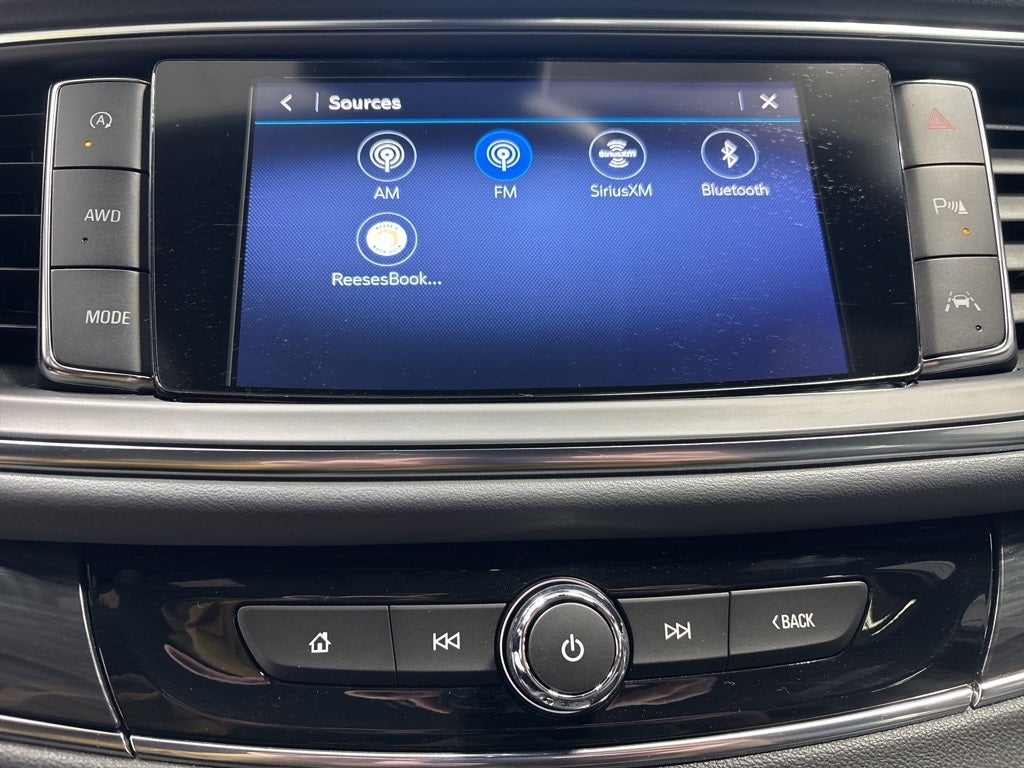 2023 Buick Enclave Essence AWD