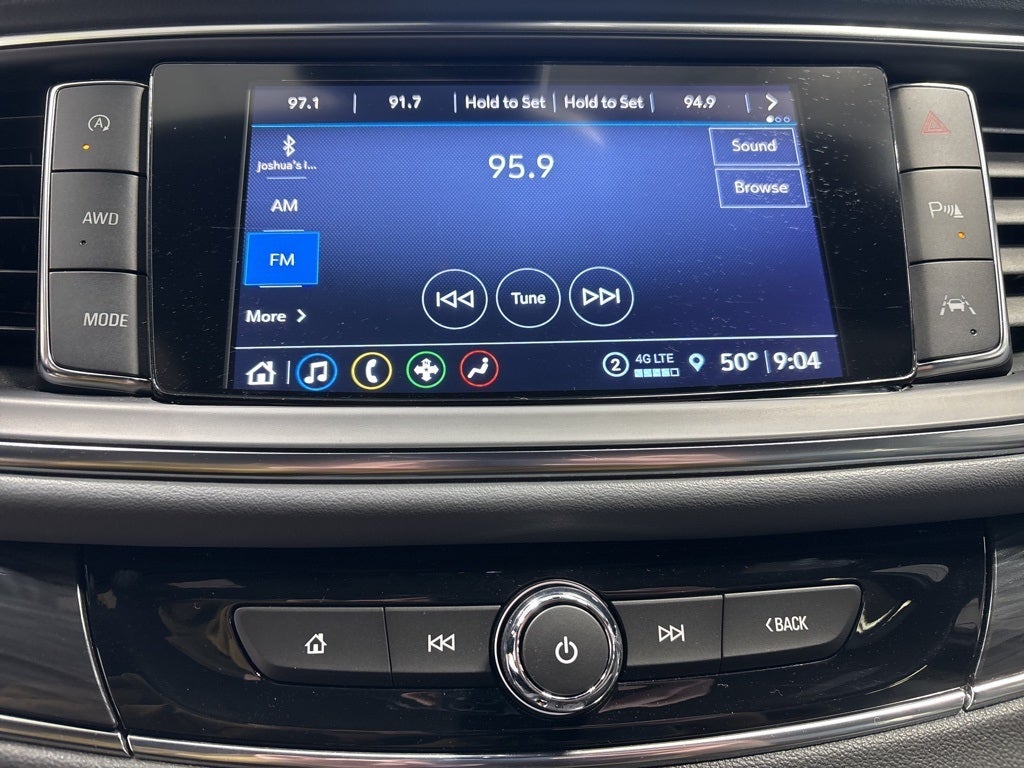 2023 Buick Enclave Essence AWD