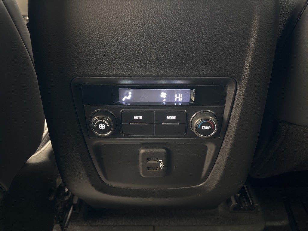 2023 Buick Enclave Essence AWD