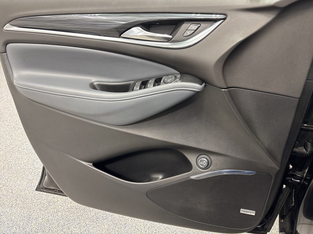 2023 Buick Enclave Essence AWD