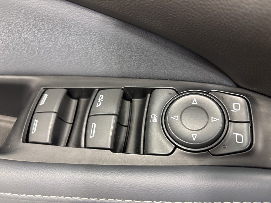 2023 Buick Enclave Essence AWD