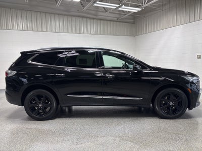 2023 Buick Enclave Essence AWD