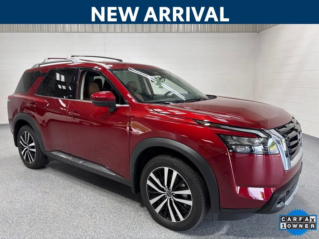 2025 Nissan Pathfinder Platinum 4WD