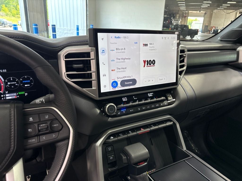 2025 Toyota Tundra Hybrid Platinum Hybrid CrewMax 5.5' Bed