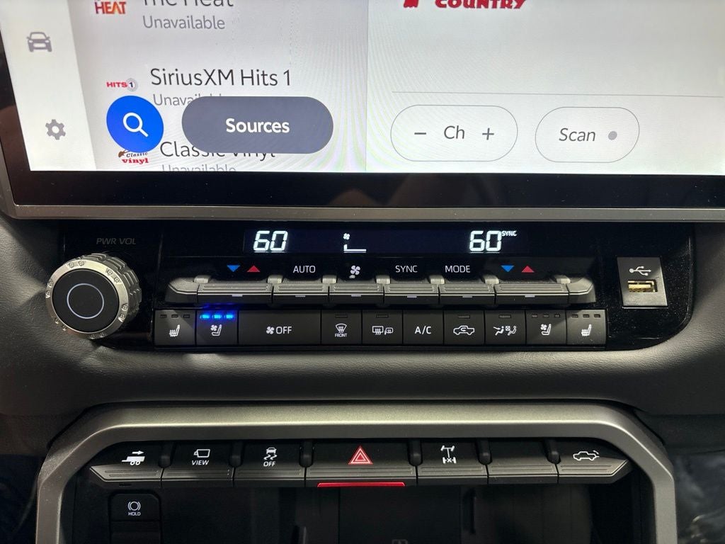 2025 Toyota Tundra Hybrid Platinum Hybrid CrewMax 5.5' Bed