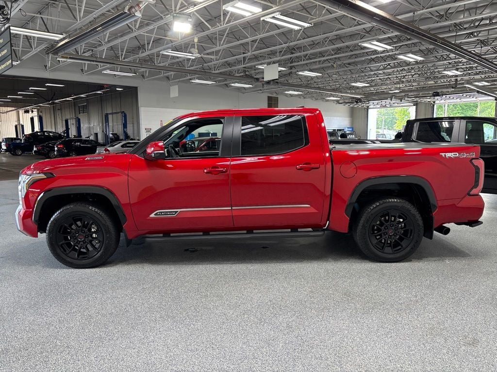 2025 Toyota Tundra Hybrid Platinum Hybrid CrewMax 5.5' Bed