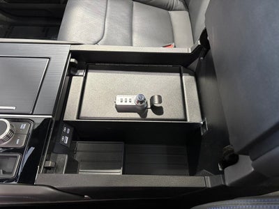 2025 Toyota Tundra Hybrid Platinum Hybrid CrewMax 5.5' Bed