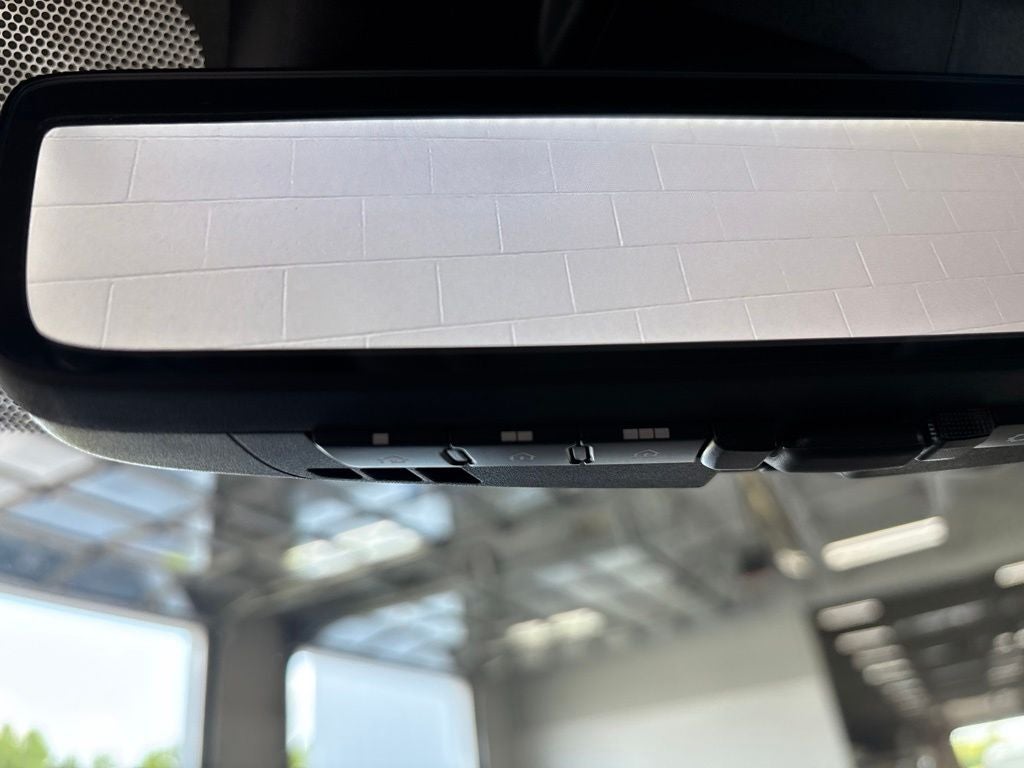 2025 Toyota Tundra Hybrid Platinum Hybrid CrewMax 5.5' Bed