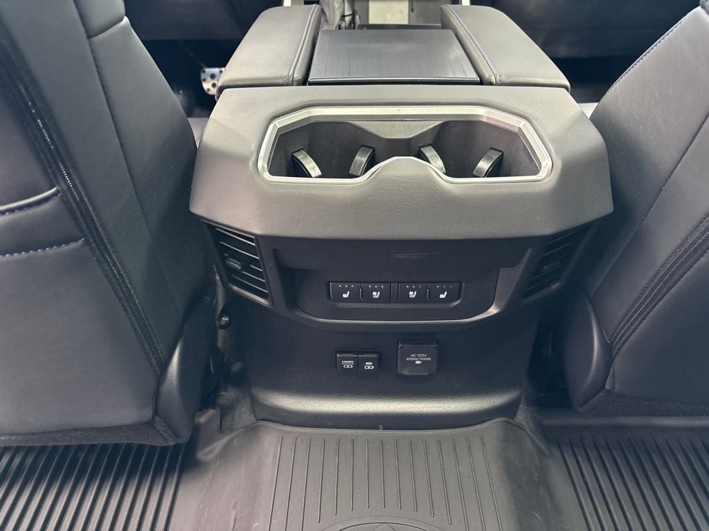 2025 Toyota Tundra Hybrid Platinum Hybrid CrewMax 5.5' Bed