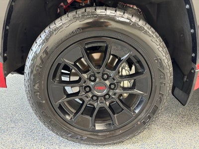 2025 Toyota Tundra Hybrid Platinum Hybrid CrewMax 5.5' Bed