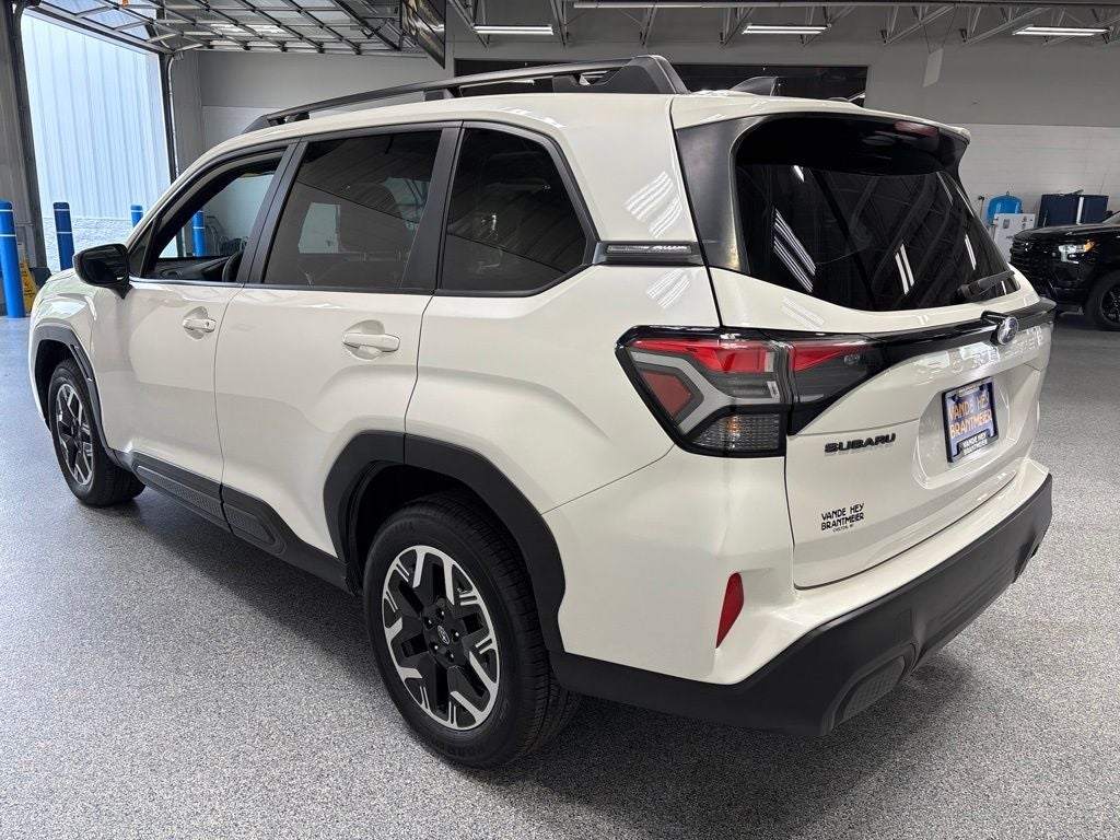 2025 Subaru Forester Premium