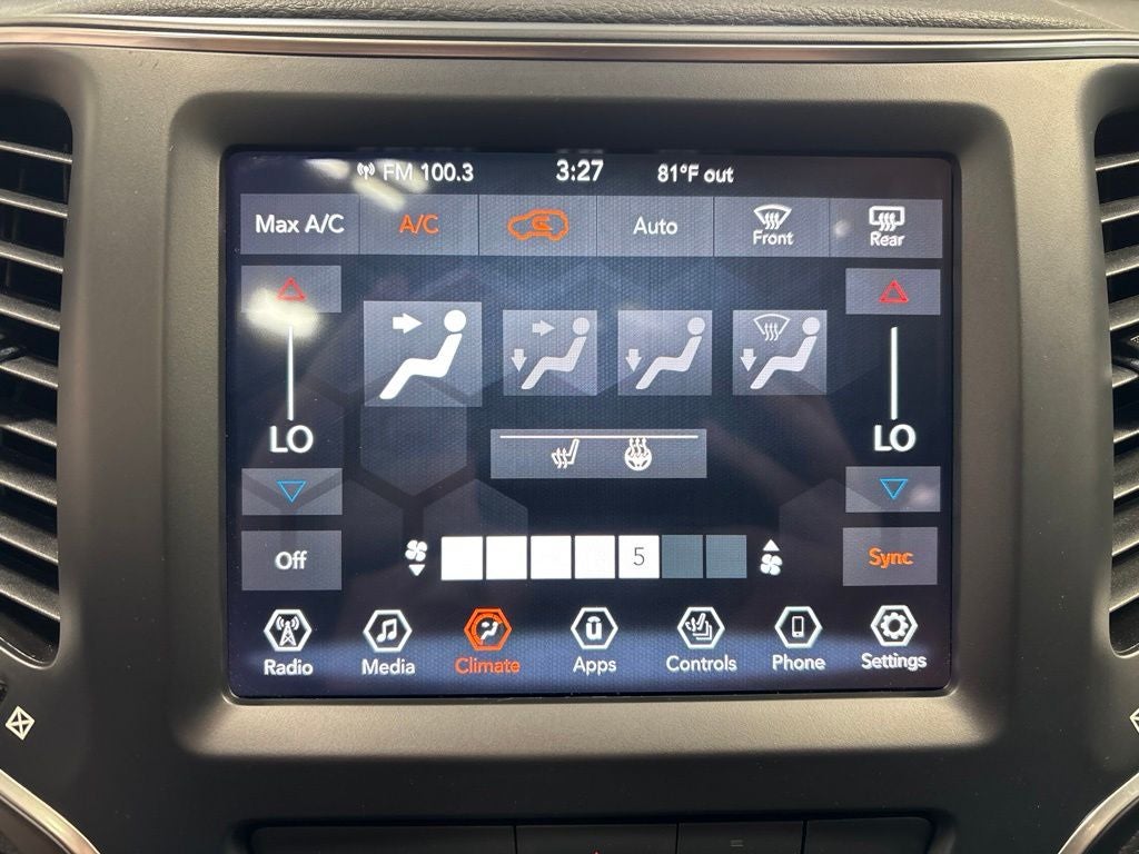 2022 Jeep Cherokee Latitude Lux