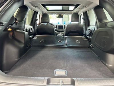 2022 Jeep Cherokee Latitude Lux