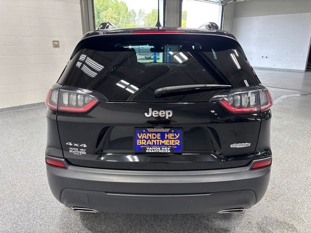 2022 Jeep Cherokee Latitude Lux