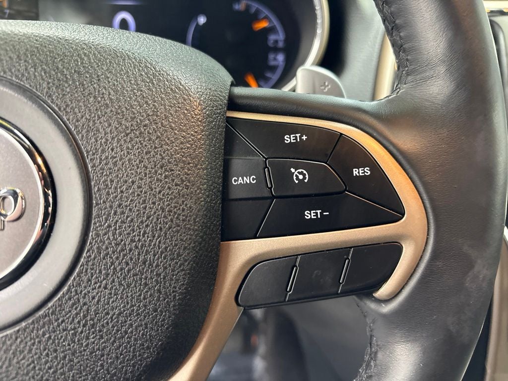 2017 Jeep Grand Cherokee Laredo