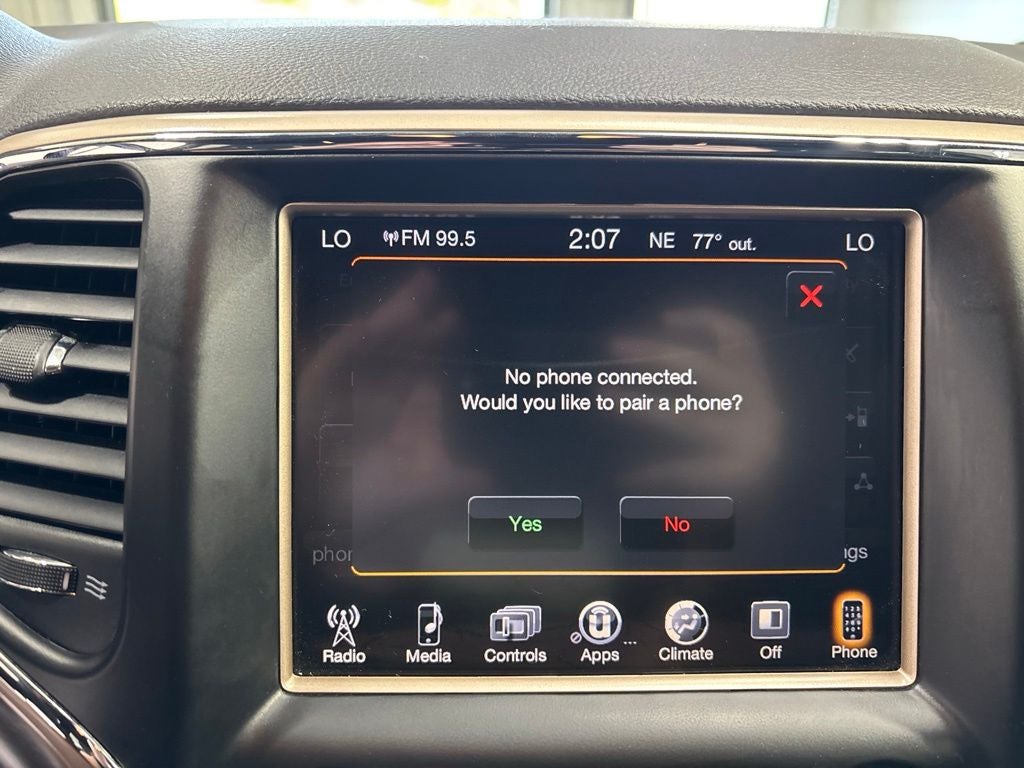 2017 Jeep Grand Cherokee Laredo
