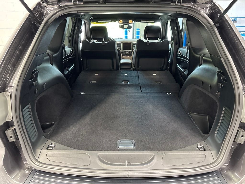 2017 Jeep Grand Cherokee Laredo