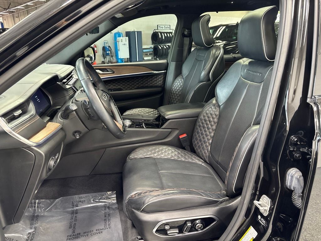 2021 Jeep Grand Cherokee L Summit