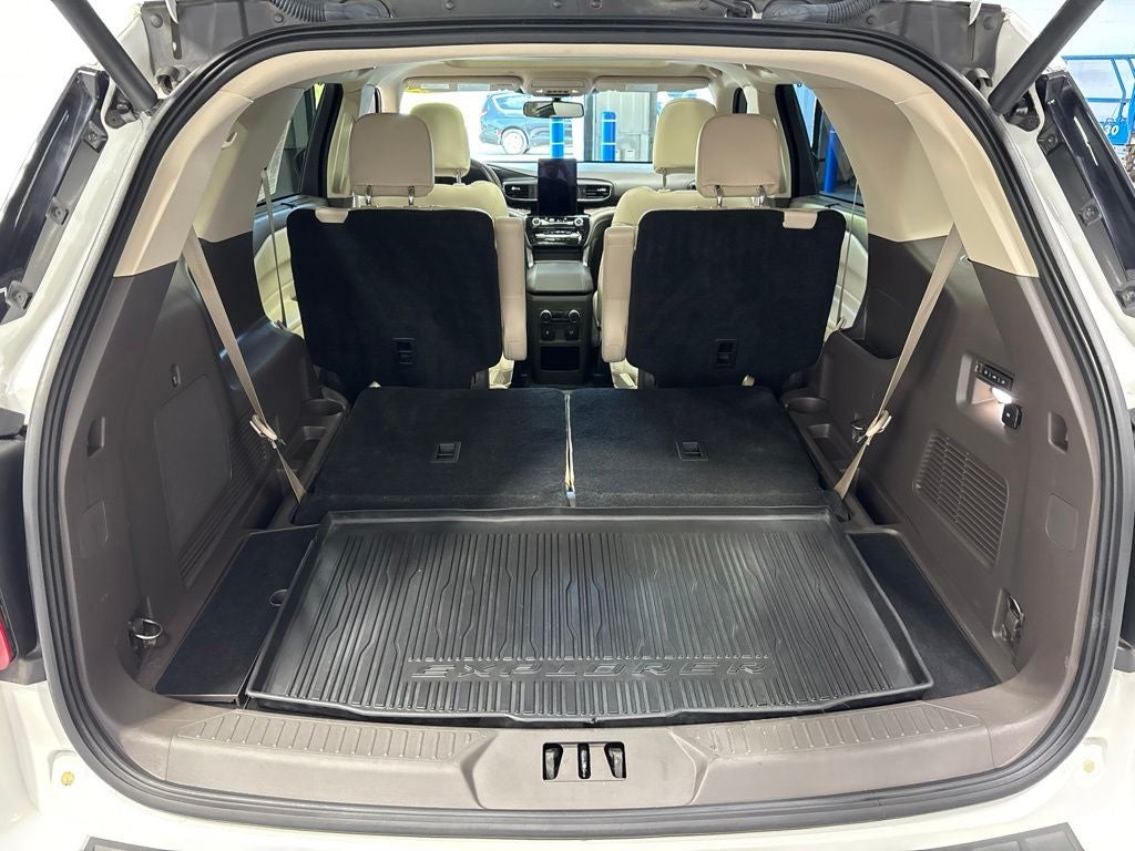 2021 Ford Explorer Platinum