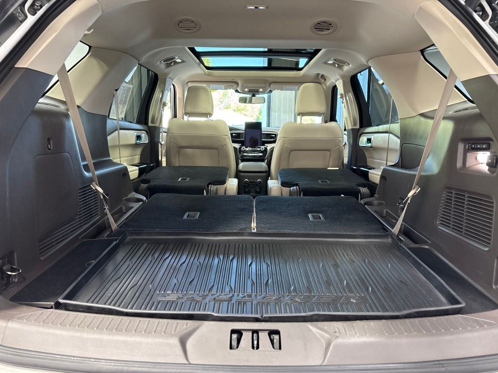 2021 Ford Explorer Platinum