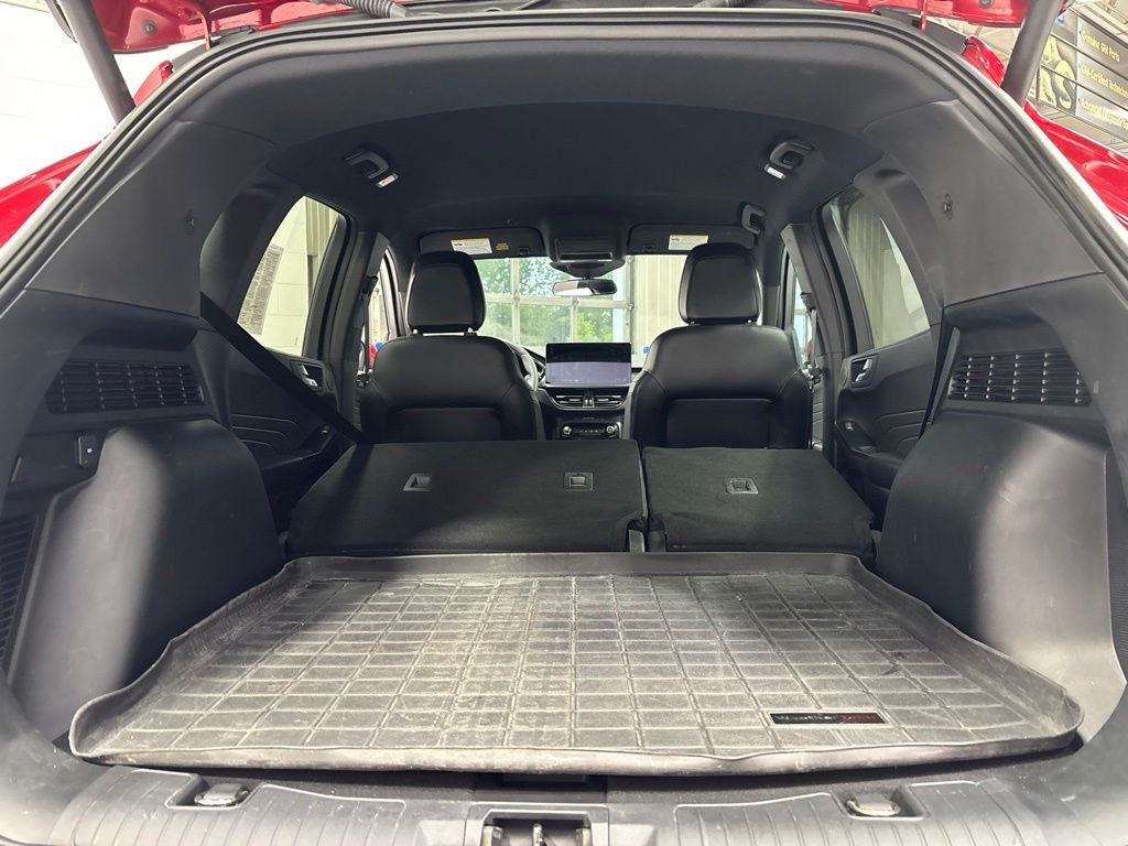 2023 Ford Escape ST-Line Select