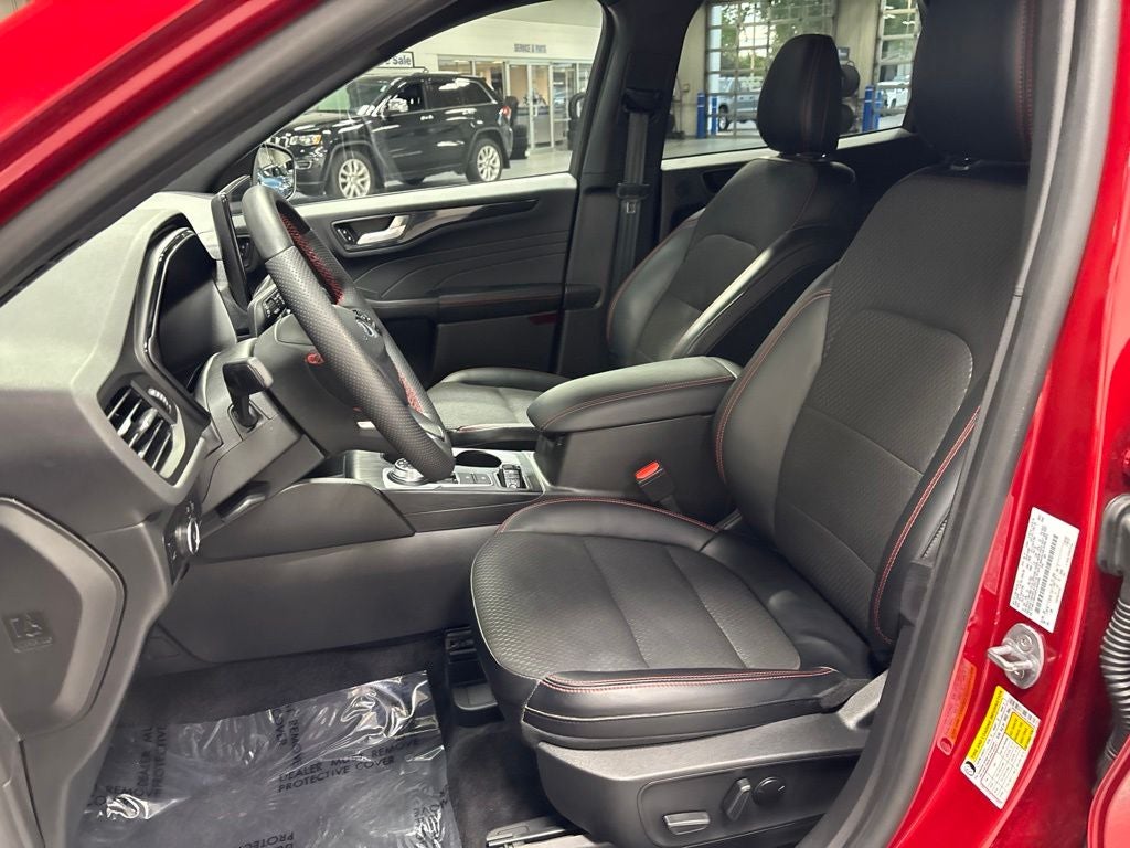 2023 Ford Escape ST-Line Select