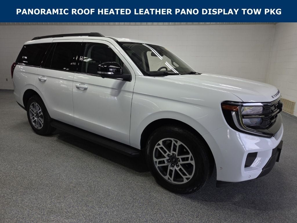 2025 Ford Expedition Active 4x4's photo