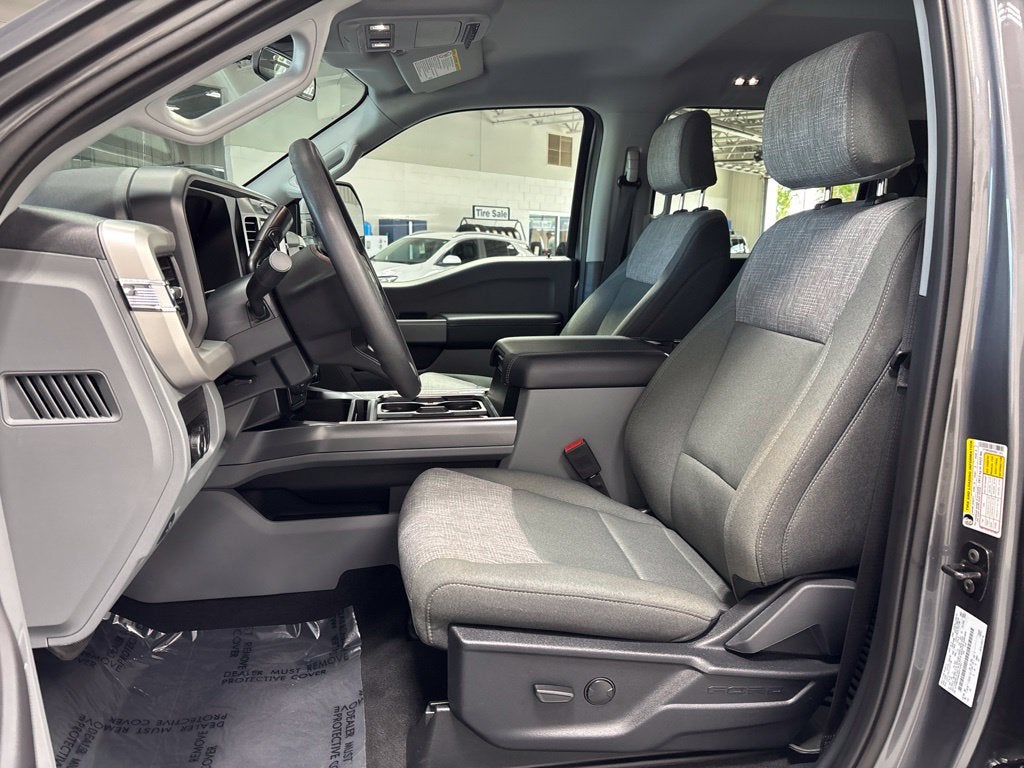 2025 Ford F-350SD XLT DRW