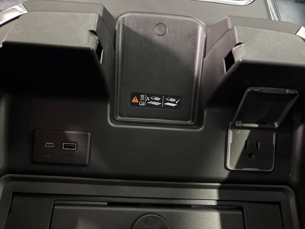 2025 Chevrolet Silverado 3500HD LTZ DRW