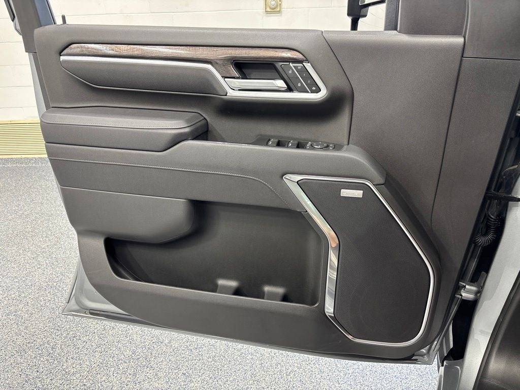 2025 Chevrolet Silverado 3500HD LTZ DRW