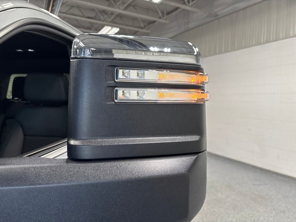 2025 Chevrolet Silverado 3500HD LTZ DRW