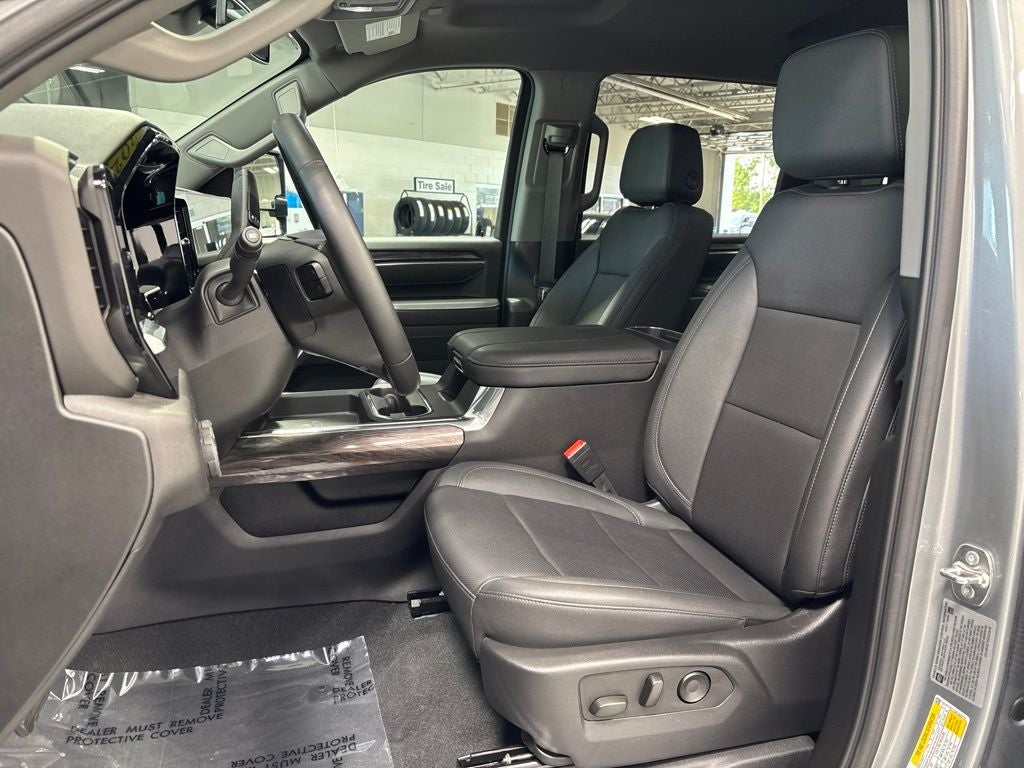 2025 Chevrolet Silverado 3500HD LTZ DRW