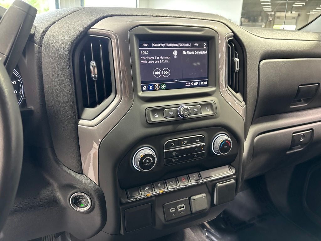 2024 Chevrolet Silverado 1500 Custom