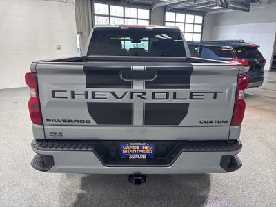 2023 Chevrolet Silverado 1500 Custom
